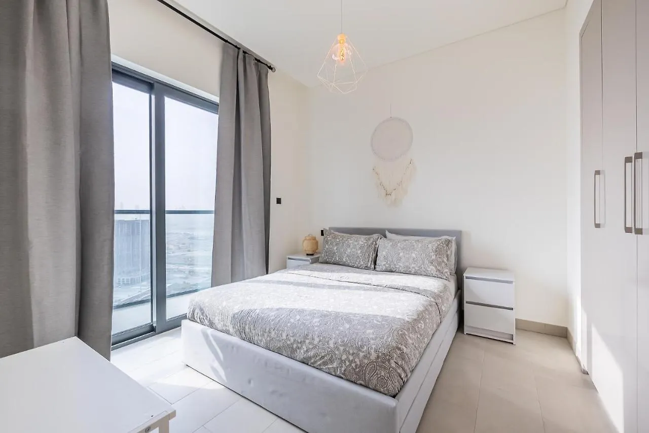 Sobha Hartland Waves I 1 Bedroom Apartment I Burj Khalifa View Dubai Emirados Árabes Unidos